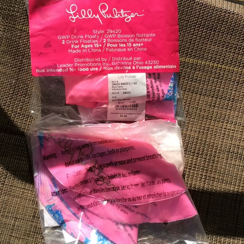Lilly drink floats